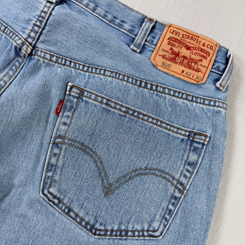 Y2K Levis 505 Jeans Mens 42x30 (38x28) Light Wash Blue Denim Straight Relaxed